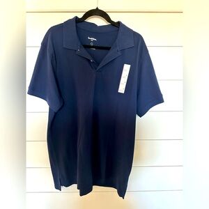 Xl polo shirt.